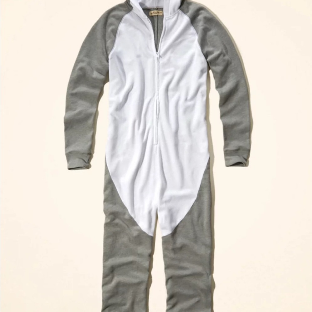 Hollister Dolphin Gray and White Zip-Up Onesie size S